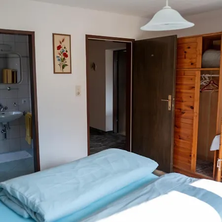 Апартаменты Haus Glueck Stubaital