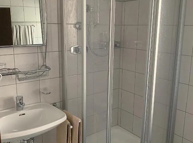 Апартаменты Haus Glueck Stubaital Нойштифт-им-Штубайталь