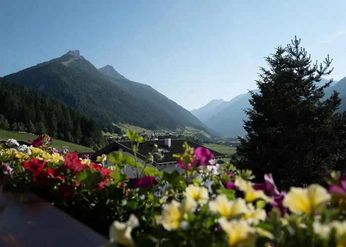 Haus Glueck Stubaital Нойштифт-им-Штубайталь