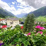 Daire Haus Glueck Stubaital *