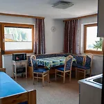 Daire Haus Glueck Stubaital *