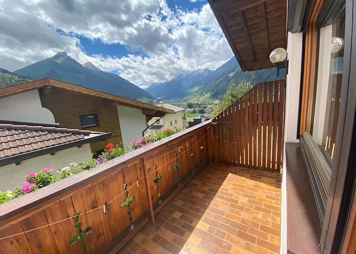 Haus Glueck Stubaital 公寓 *