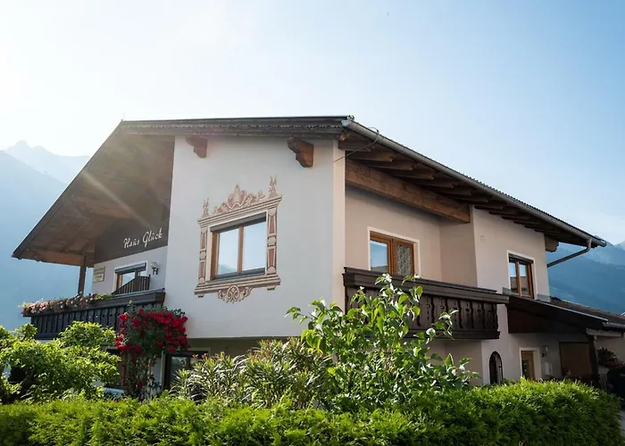 Haus Glueck Stubaital 公寓
